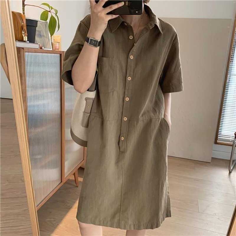 Winter Clothing H&M - Modisches Kleid mit Revers, Knöpfen und