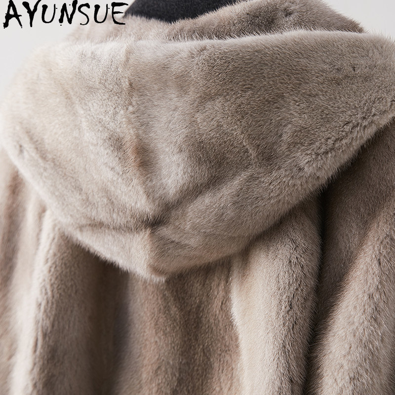 AYUSNUE Luxuriöser Natürlicher – Winter Clothing Label Bewertung und Preis